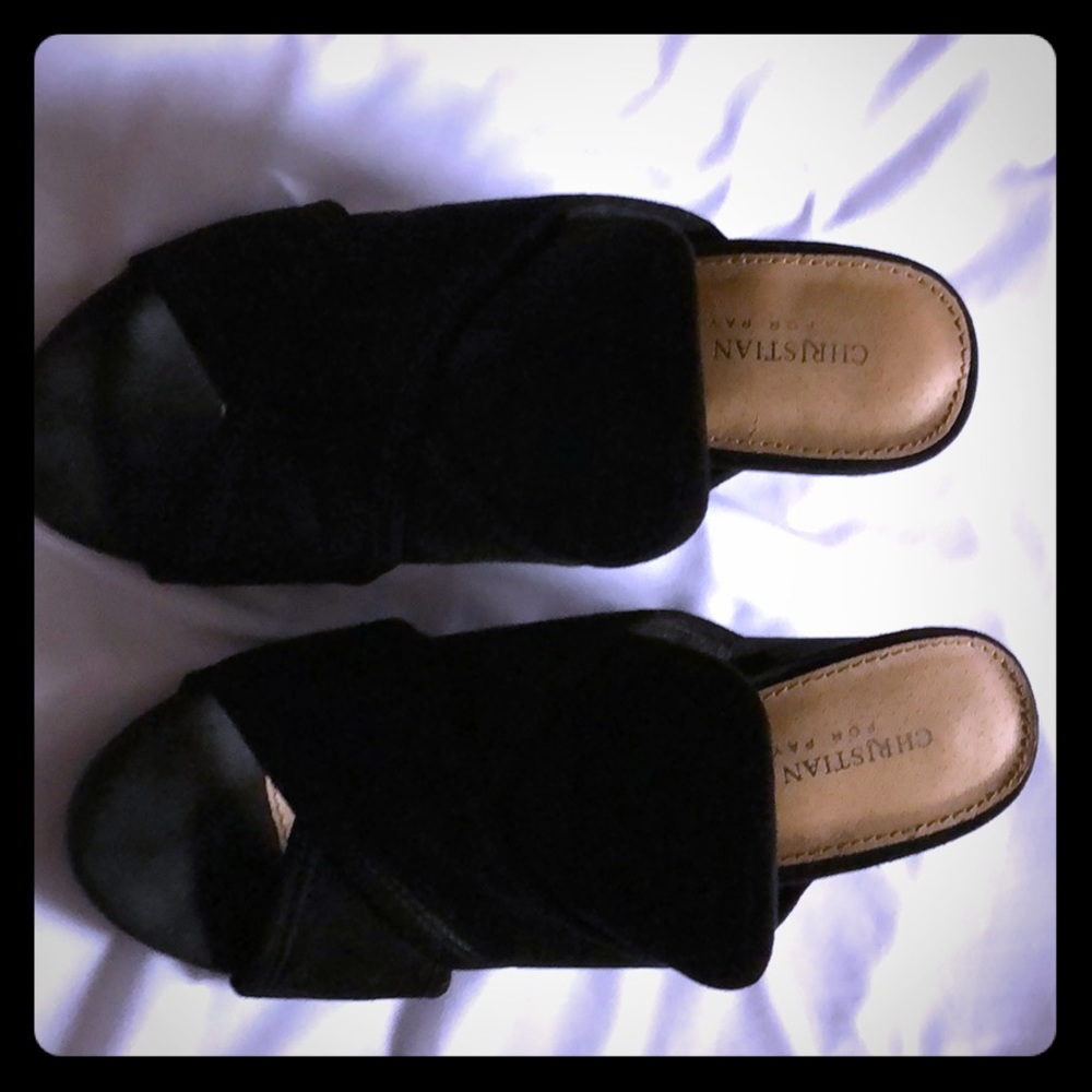 Black crossed 1 inch high heels